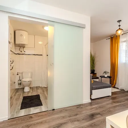 Bed & Breakfast Kod Spavalice Vir