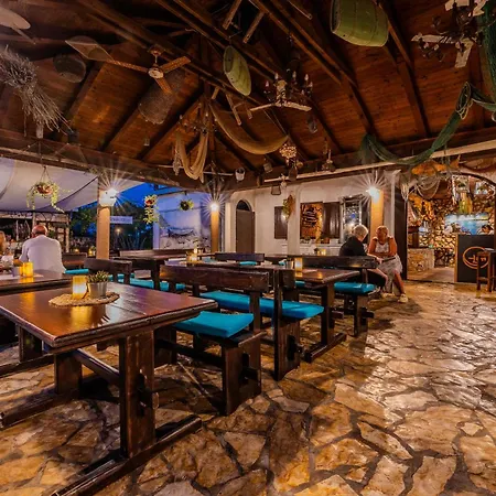 Kod Spavalice 3* 비르