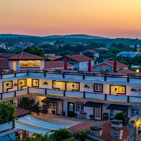 Bed & Breakfast Kod Spavalice 3*