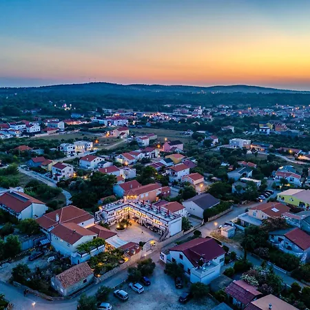 Oda ve Kahvaltı Kod Spavalice Vir