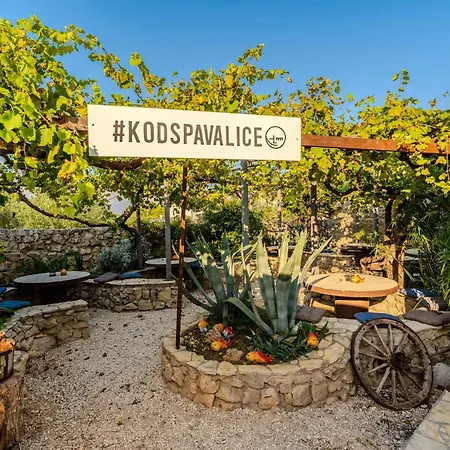 Bed & Breakfast Kod Spavalice 3*
