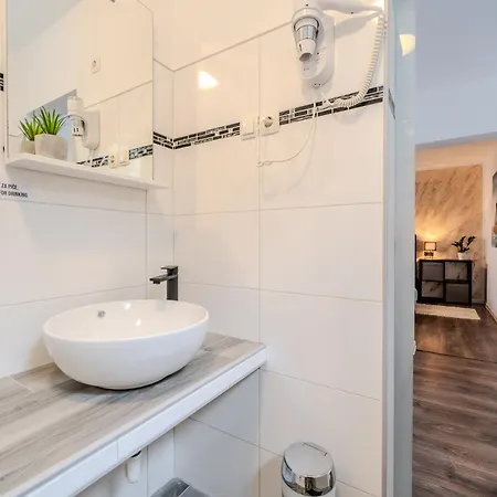 Kod Spavalice 비르