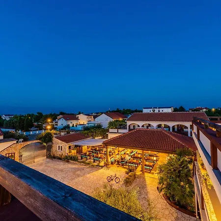 Kod Spavalice 4*