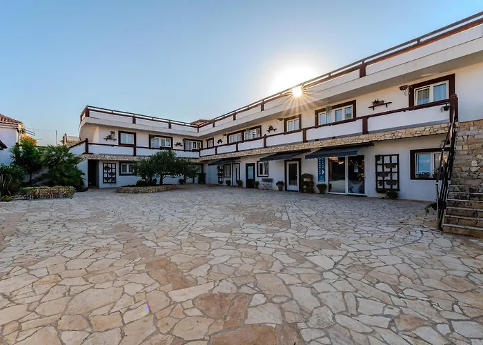 Bed & Breakfast Kod Spavalice 3*